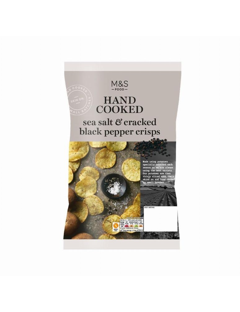 Bramborové lupínky s mořskou solí a drceným černým pepřem