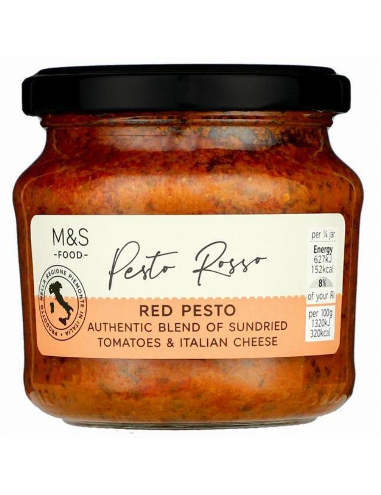 Rajčatové pesto s extra panenským olivovým olejem (25 %), bazalkou, italským sýrem, kešu ořechy a piniovými semínky