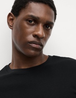 Tričko ke krku, úzký střih, z čisté bavlny