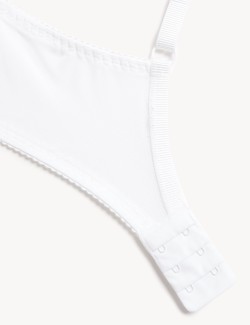 Krajková dekoltová podprsenka s kosticemi a vycpávkami, vel. A–E