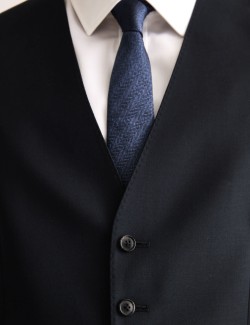 Keprová vesta z čisté vlny, mírně projmutý střih