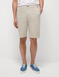 Strečové chino šortky, normální střih
