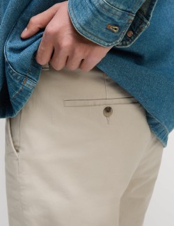 Strečové chino šortky, normální střih