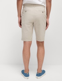 Strečové chino šortky, normální střih