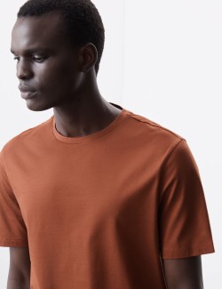 Tričko z prémiové bavlny, úzký střih