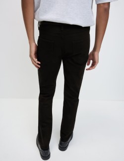 Strečové džíny s úzkým střihem