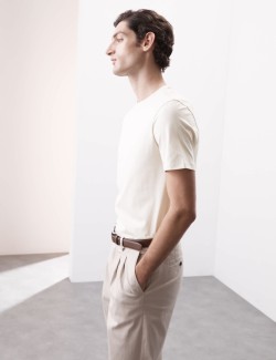 Tričko z prémiové bavlny, úzký střih