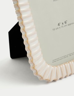 Ceramic Ridged Photo Frame 4x6 Inch