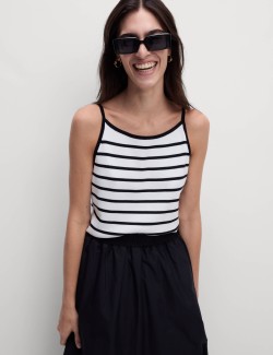 Striped Square Neck Fitted Knitted Vest