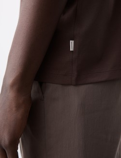 Tričko z prémiové bavlny, úzký střih