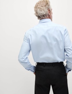 Košile z čisté bavlny klasického střihu s nežehlivou úpravou