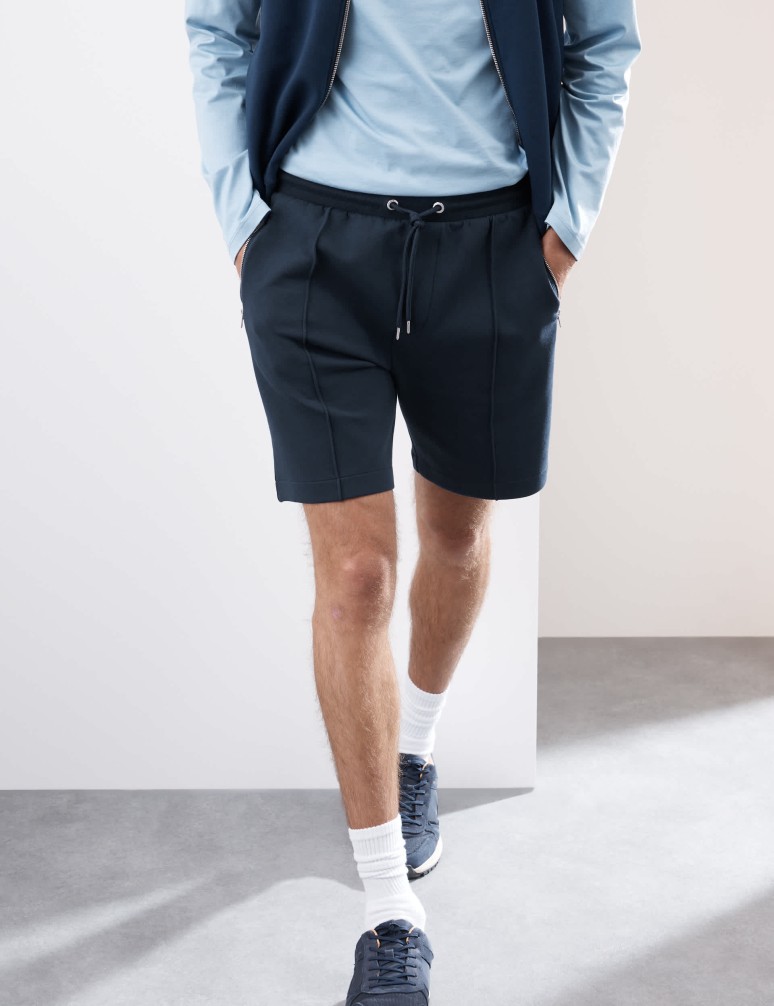 Šortky běžného střihu s elastickým pasem