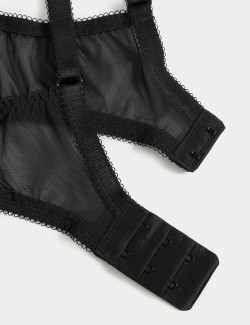 Balkonová podprsenka Jasmine s kosticemi a krajkou, vel. A–E