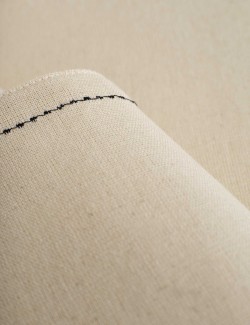 Sada 2 bavlněných vyšívaných prostírání s včelím motivem