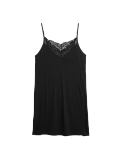 Košilka s krajkovými detailem