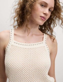 Embellished Slim Fit Knitted Vest