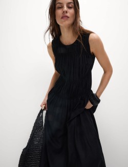 Splývavé řasené midi šaty s vysokým podílem lnu