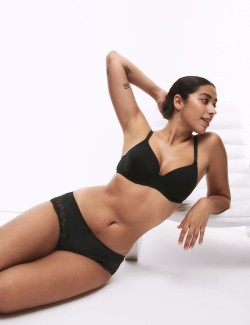 Brazilské kalhotky s krajkovým lemem, 3 ks v balení