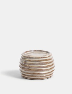 Žebrovaný keramický svícen