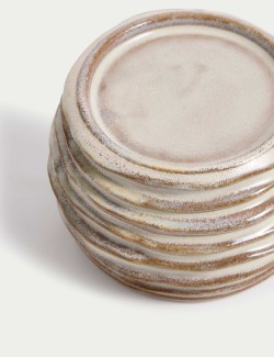 Žebrovaný keramický svícen