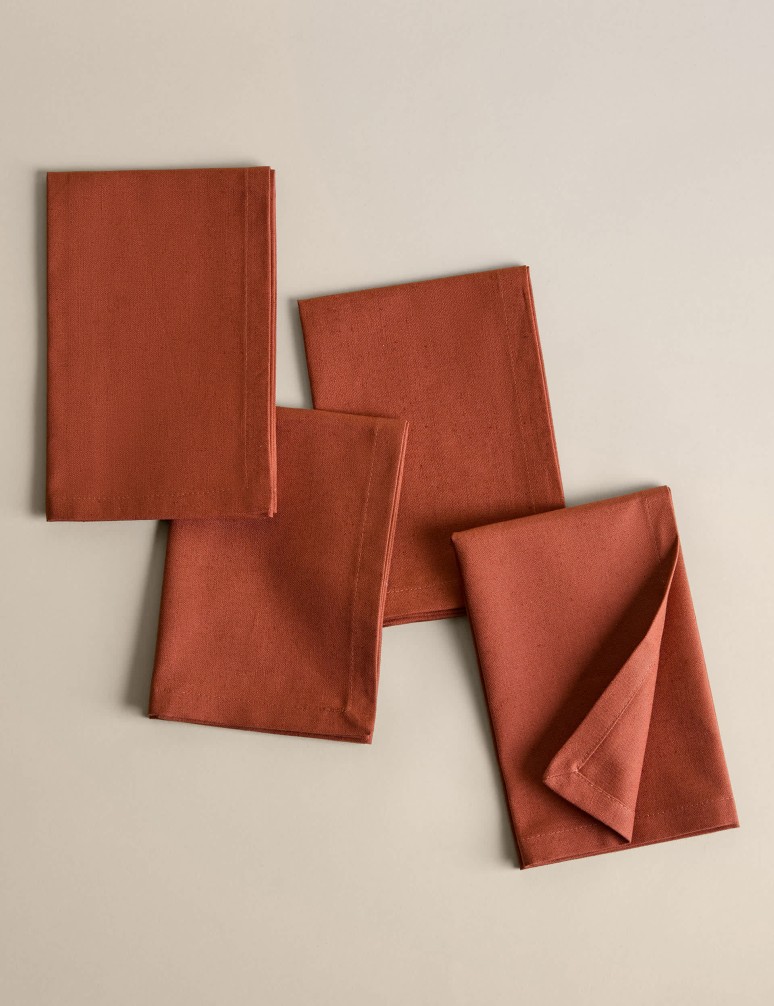 Set of 4 Cotton Rich Napkins with Linen