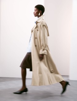 Dlouhý trenčkot s vysokým podílem bavlny