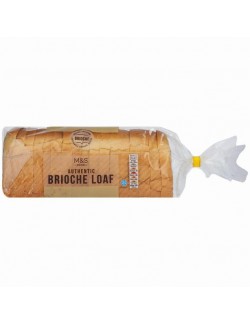 Krájený brioškový chléb