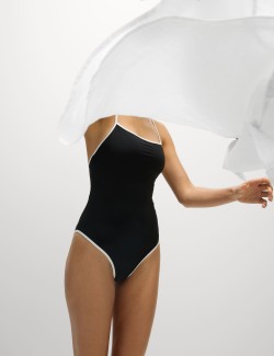 Oversized košile ve stylu Girlfriend s límečkem, z čistého lnu