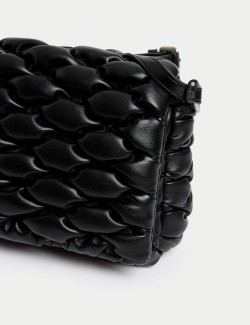 Kabelka přes rameno z umělé kůže