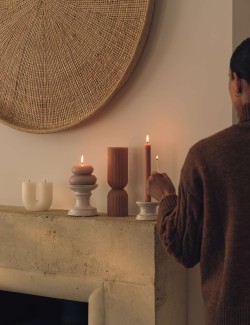 Keramický stojan na svíčku a čajovou svíčku