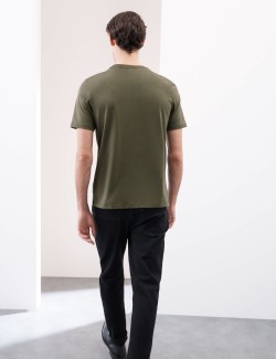 Tričko z prémiové bavlny, úzký střih