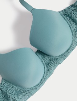 Hladká podprsenka Body Soft™ s kosticemi a plnými košíčky, vel. A–E