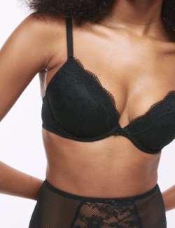 Dekoltová podprsenka s kosticemi a krajkou, vel. A–E