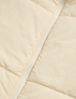 Krátká prošívaná vesta s technologií Thermowarmth™