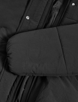 Prošívaná bunda s kapucí s technologií Thermowarmth™