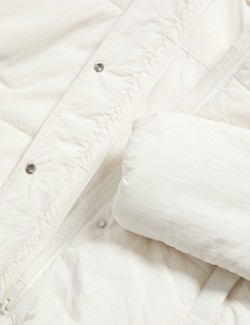 Prošívaná bunda s kapucí s technologií Thermowarmth™