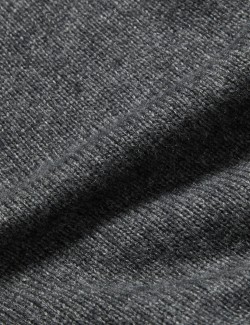 Pletená vesta s bohatou texturou se zavazováním vpředu z merino vlny