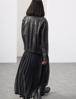 Kožená bunda typu Harrington volného střihu