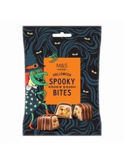 Zdobené kousky mléčné a bílé čokolády s jemnou náplní s kousky brownie, sušenkovou drobenkou a kousky čokolády v cukrové krustě 