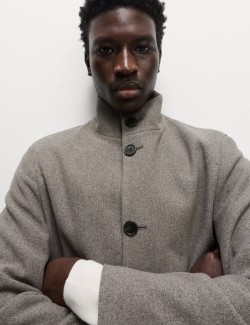 Kabát se stojacím límcem