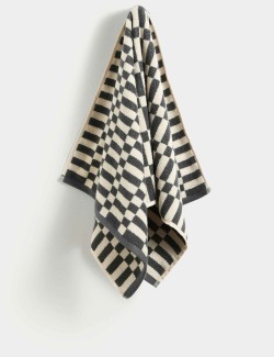 Pure Cotton Geometric Check Towel