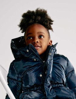 Metalická parka s kapucí a páskem (2–8 let)