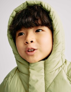 Středně těžký prošívaný kabát s kapucí (2-8 let)