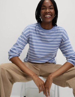 Pruhované tričko ke krku z čisté bavlny