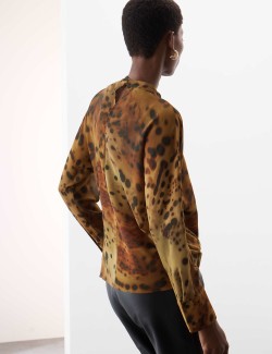 Halenka se zvířecím potiskem a řasením