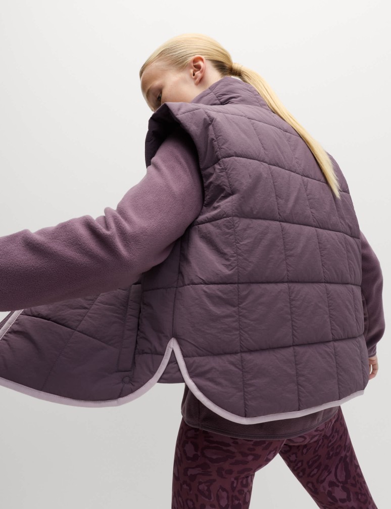 Prošívaná vesta se stojáčkem