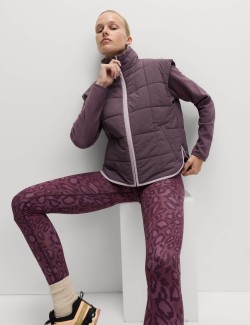 Prošívaná vesta se stojáčkem