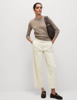 Svetr ke krku z čisté merino vlny