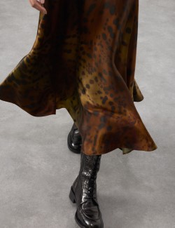 Midi šaty sloupového střihu se zvířecím potiskem