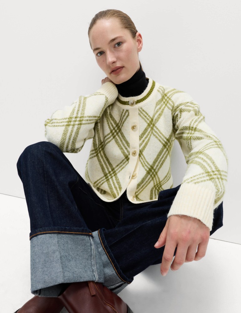 Checked Crew Neck Cardigan With Wool